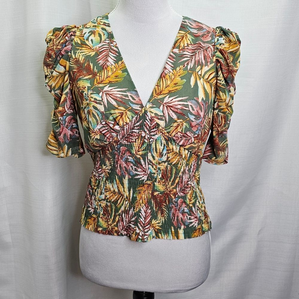 Ember Tropical Smocked Puff Sleeve Top Size Medium